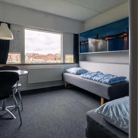 호스텔 Danhostel *